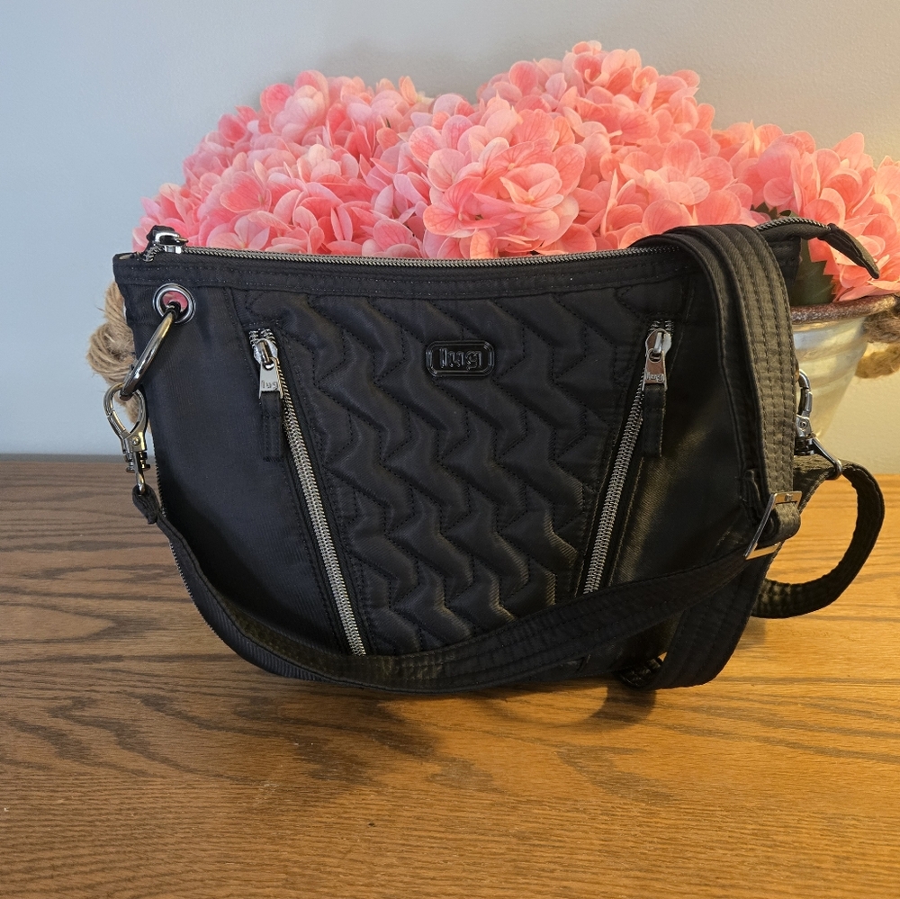 Lug Swivel Crossbody Bag